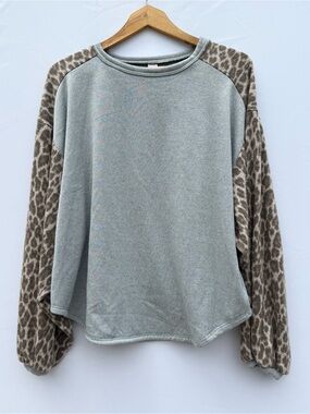 Gray Top with Animal Print Sleeves, Animal Print Top, Large